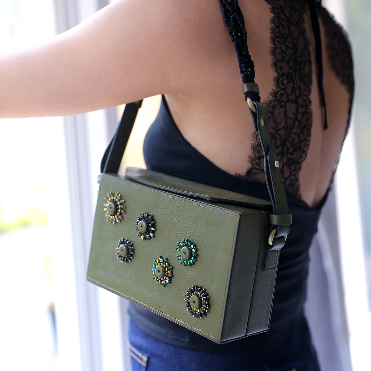 "Tara" BOX SLING - Green